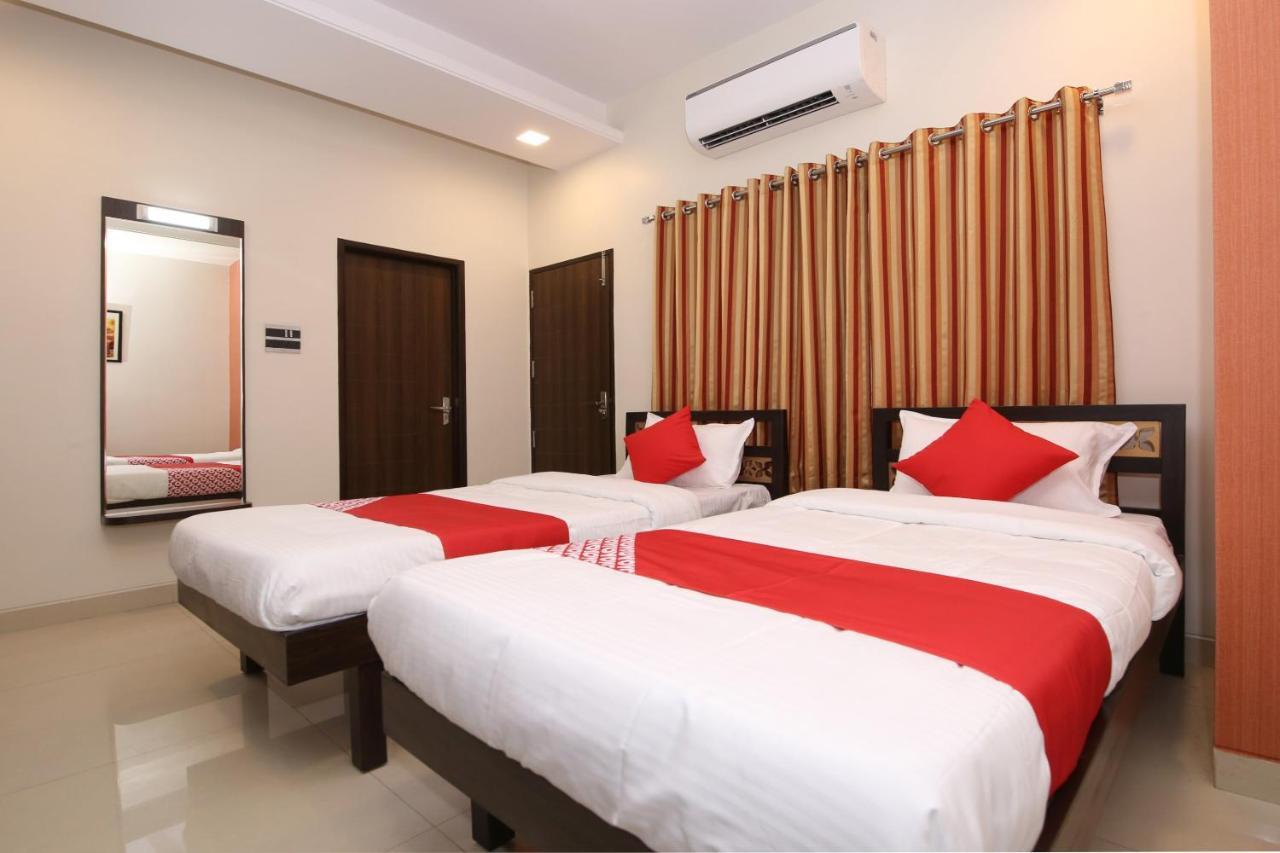 Capital O 36691 Hotel Aashirwad Inn Jabalpur Exteriör bild